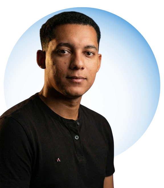 Portrait of Fabio Orlando, Founding Partner · SEO and Growth Strategist
